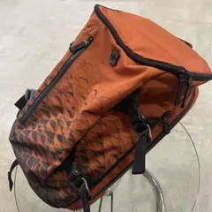 Item thumbnail for item 61d8d59d-b6c2-4186-b56f-08f5c0e2e6f1