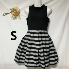 プチローブ　サンプル品　ノースリーブワンピース　Sサイズのサムネイル