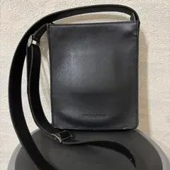 GIORGIO ARMANI レザー ショルダーバッグ ブラックのサムネイル