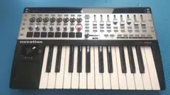 動作確認済Novation Launchkey25 MK3 MIDIキーボード - メルカリ