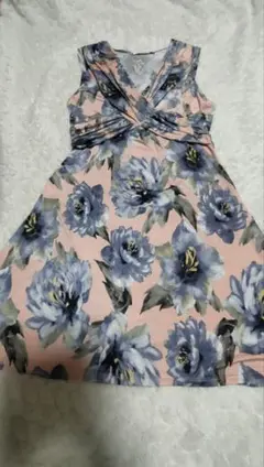 Mademoiselle Paris フラワー ノースリーブ ワンピースのサムネイル