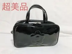 MARY QUANT マリークアント　黒　エナメル化粧ポーチ 定番ポーチ