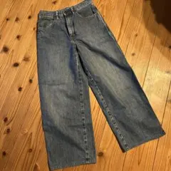 Item thumbnail for item 8228073c-3644-48f8-876c-dd07a1656590