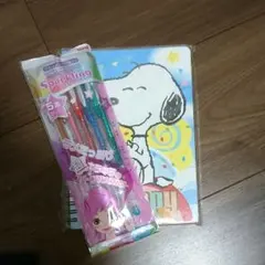 スヌーピーリングノートとゲルインクボールペン5色セット