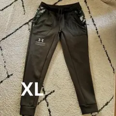 Under Armour フィットパンツ XL