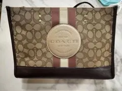 COACH ショルダーバッグ シグネチャー　レディースデンプシーキャリーオール