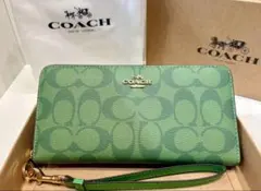 COACH グリーン 長財布　コーチ