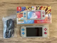 NintendoSwitchLite ザシアンザマゼンタ カバー付き