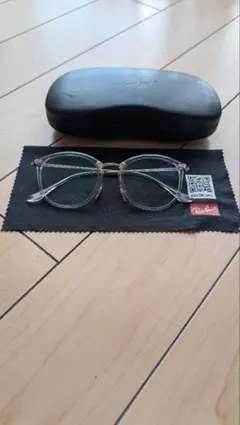 Ray-Ban サングラス クリアフレームのサムネイル