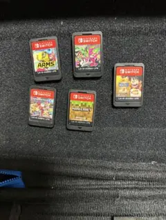 Nintendo Switch ソフト 本セット Switchケース付きのサムネイル