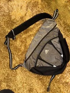 00s adidas 三角形ワンショルダーバッグ y2k ストリート テック系