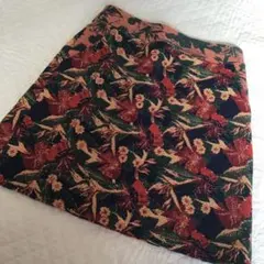 ☆AMIW【アミウ】花柄セミタイトスカート☆サイズ36