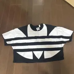 adidas トップス