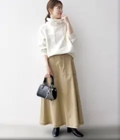 アイボリー フリース ハイネック トップス