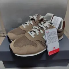 ブラウン スニーカーメンズ　ニューバランス新品未使用２７センチ