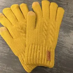 裏起毛❣️極暖❣️ケーブル編みニット手袋 マスタードカラー