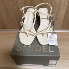SNIDEL パリエミュール サンダル ホワイト Mサイズのサムネイル