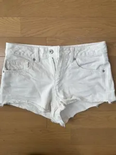 GU ホワイト ショートパンツ M