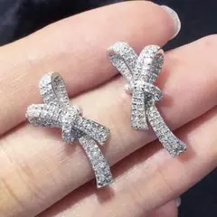 リボン ピアス(両耳用)