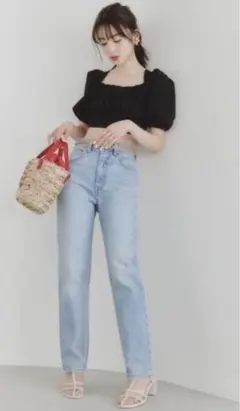 snidel（スナイデル）パフスリクロップドニットプルオーバー トップス