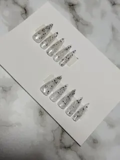 Item thumbnail for item 226f8779-b6ab-4f8a-989d-622043b52b1d