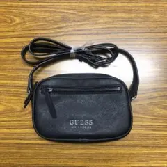 GUESS ブラック サコッシュ