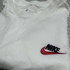 Nike 刺繍ロゴ ホワイト Tシャツ　xl