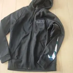 ナイキ、Sサイズ