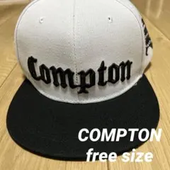 新品未使用送料無料　コンプトン　スナップバックキャップ　ブラック黒 ホワイト白