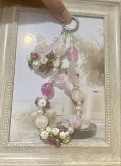 ハンドメイド 蝶と花の携帯ストラップ