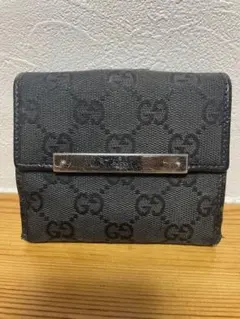 GUCCI 二つ折り財布 ブラック - メルカリ