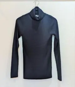 美品【 トップバリュー 】タートルネックセーター 薄手　濃紺　Mサイズ