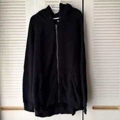 XL 昔ながらの製法で編み立てたフルジップパーカー　黒のサムネイル