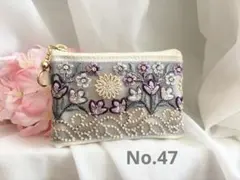 ポーチ　インド刺繍リボン　ホワイト ブルー　合皮　No.47