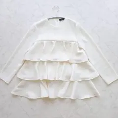 YOKO CHAN ヨーコチャン ラッフルティアードブラウス 白のサムネイル