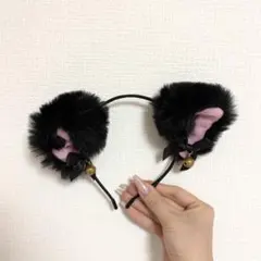 黒猫カチューシャ 黒とピンクのファー