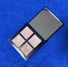 shu uemura クワッドコンシーラー アンズのサムネイル