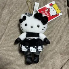 9090 girl キティコラボ キーホルダー ブラック - メルカリ
