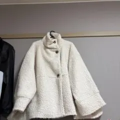 アイボリー ボアジャケット ハイネック