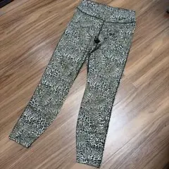 NIKE Dri-FIT レオパード柄 レギンス Mのサムネイル