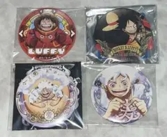 ONE PIECE輩缶バッジ　ルフィ　4点セット