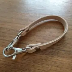 ナスカン付き本革ストラップ（牛ヌメ×金具シルバー）