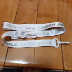 Mrs. GREEN APPLE ホワイトラウンジ　ショルダーバッグの紐