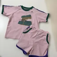 【90cm】マーキーズ サイドラインアルファベットTシャツ　ショートパンツ