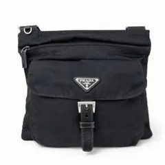 PRADA プラダ ナイロン ショルダーバッグ ブラック 三角ロゴ 斜め掛け