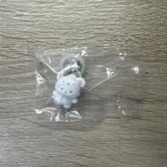 サンリオキャラクターズ　めじるしアクセサリー　ふわふわスノー　ポチャッコ