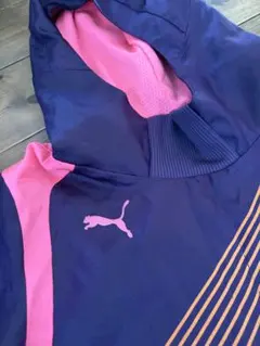 PUMA フード付きピステ　薄手　 紫/ピンク