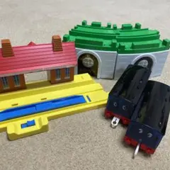 Item thumbnail for item 5698f0bc-df0a-4801-81c4-d07ea8ced484