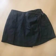タグ付き　GAP KIDS 黒 パンツスカート　130