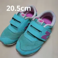 美品！New Balance 620 キッズシューズ 20.5cm